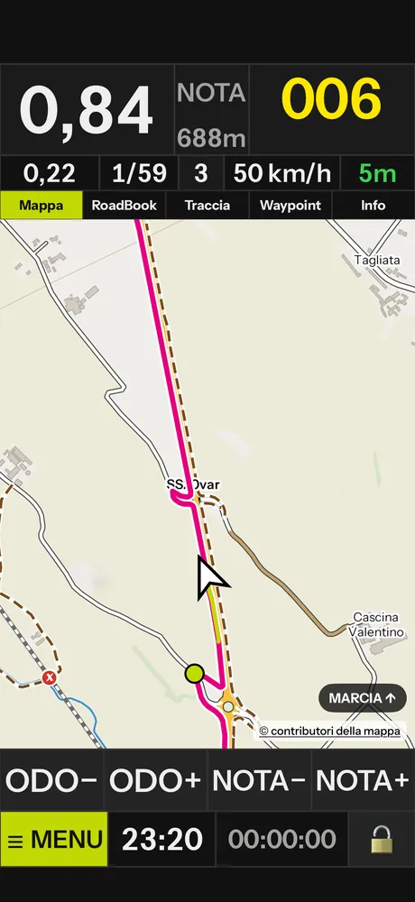 Il cockpit di un pilota RoadBook con la linguetta Mappa data dall'organizzatore